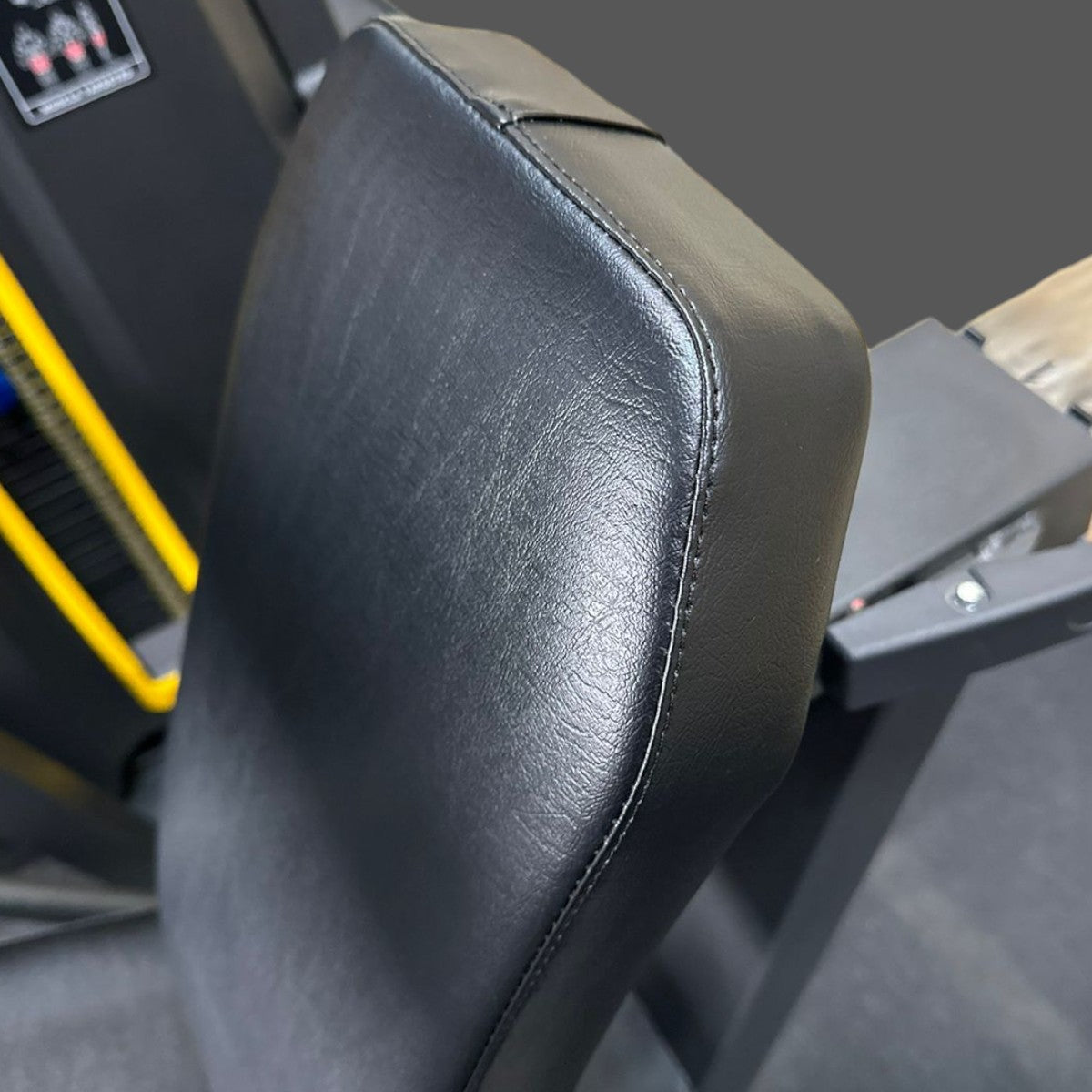 Cadeira Extensora e Flexora Conjugada 130 kg Linha Hard Arzur Fitness - Rope Store #